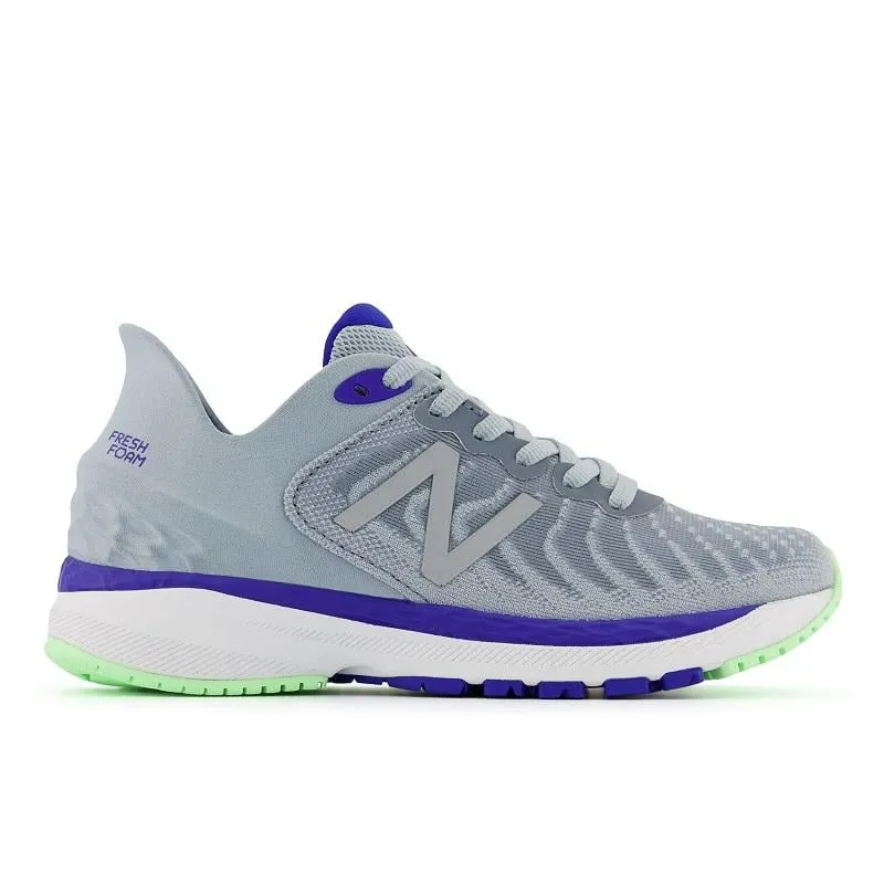 Boys/Girls New Balance 860v11