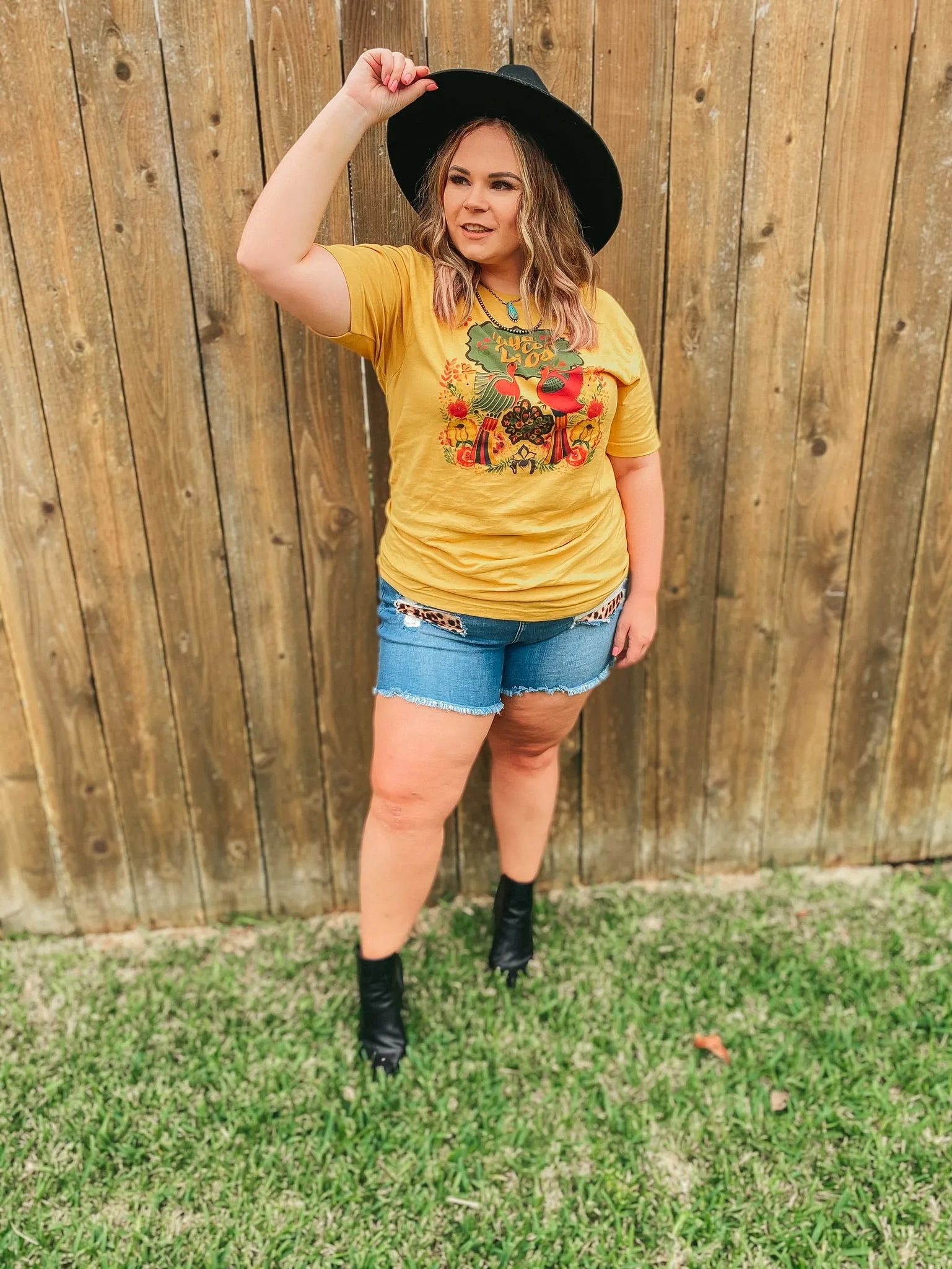 Vaya Con Dios Short Sleeve Floral Graphic Tee in Mustard Yellow