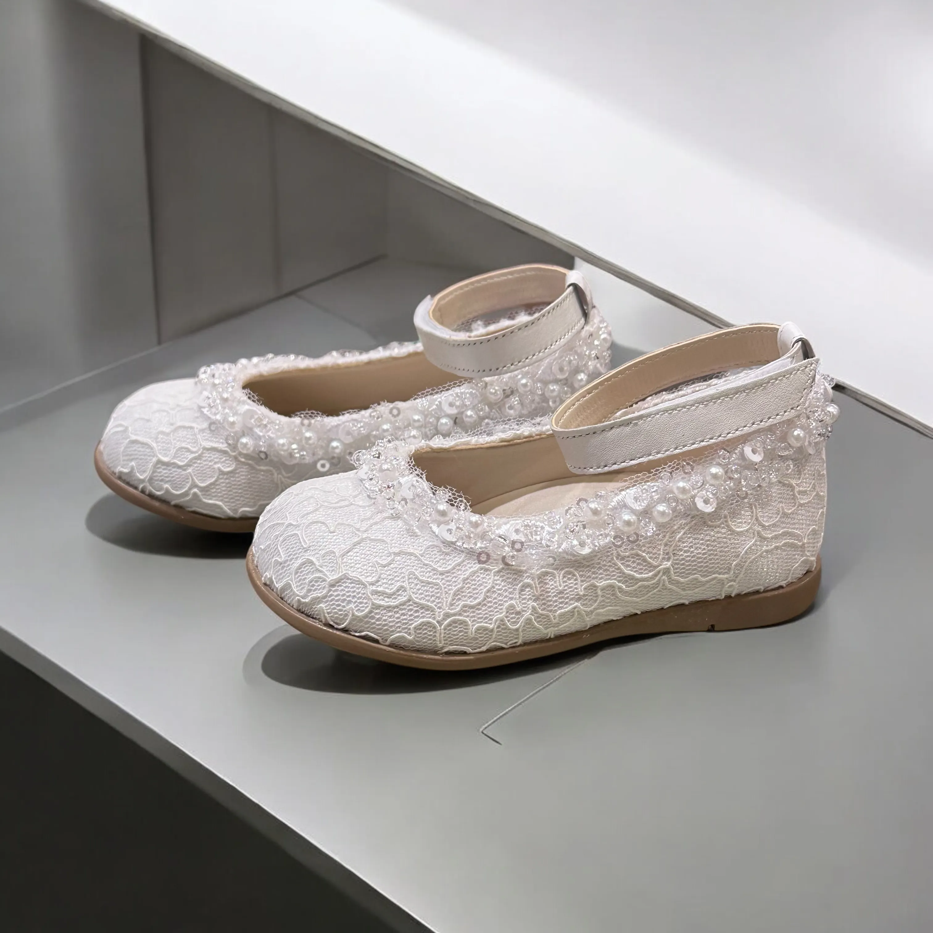 White Lace Ballet Flat